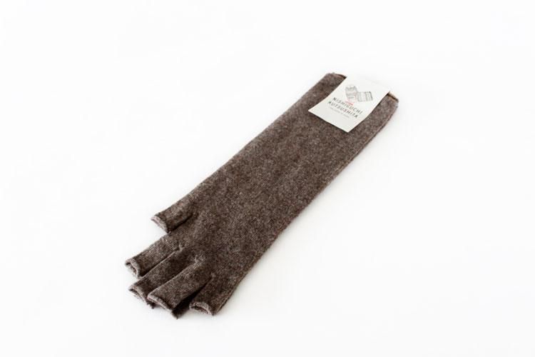 メリノウール100％アームウォーマー／NISHIGUCHI KUTSUSHITA