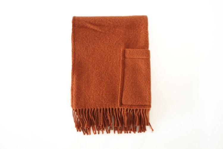 UNI pocket shawl