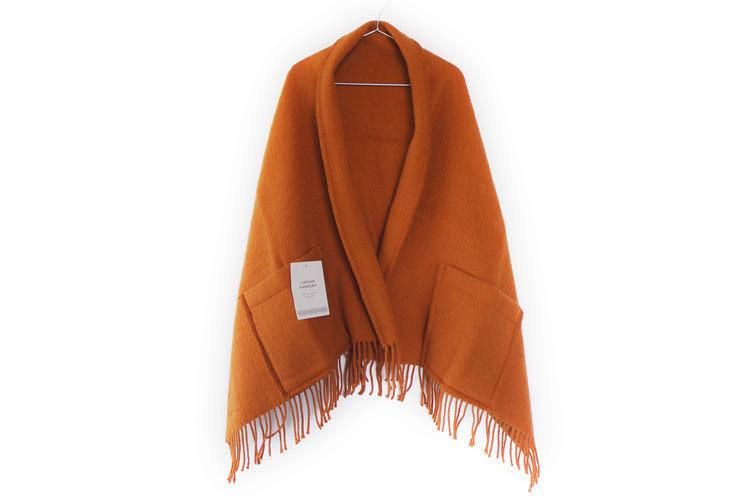 UNI pocket shawl