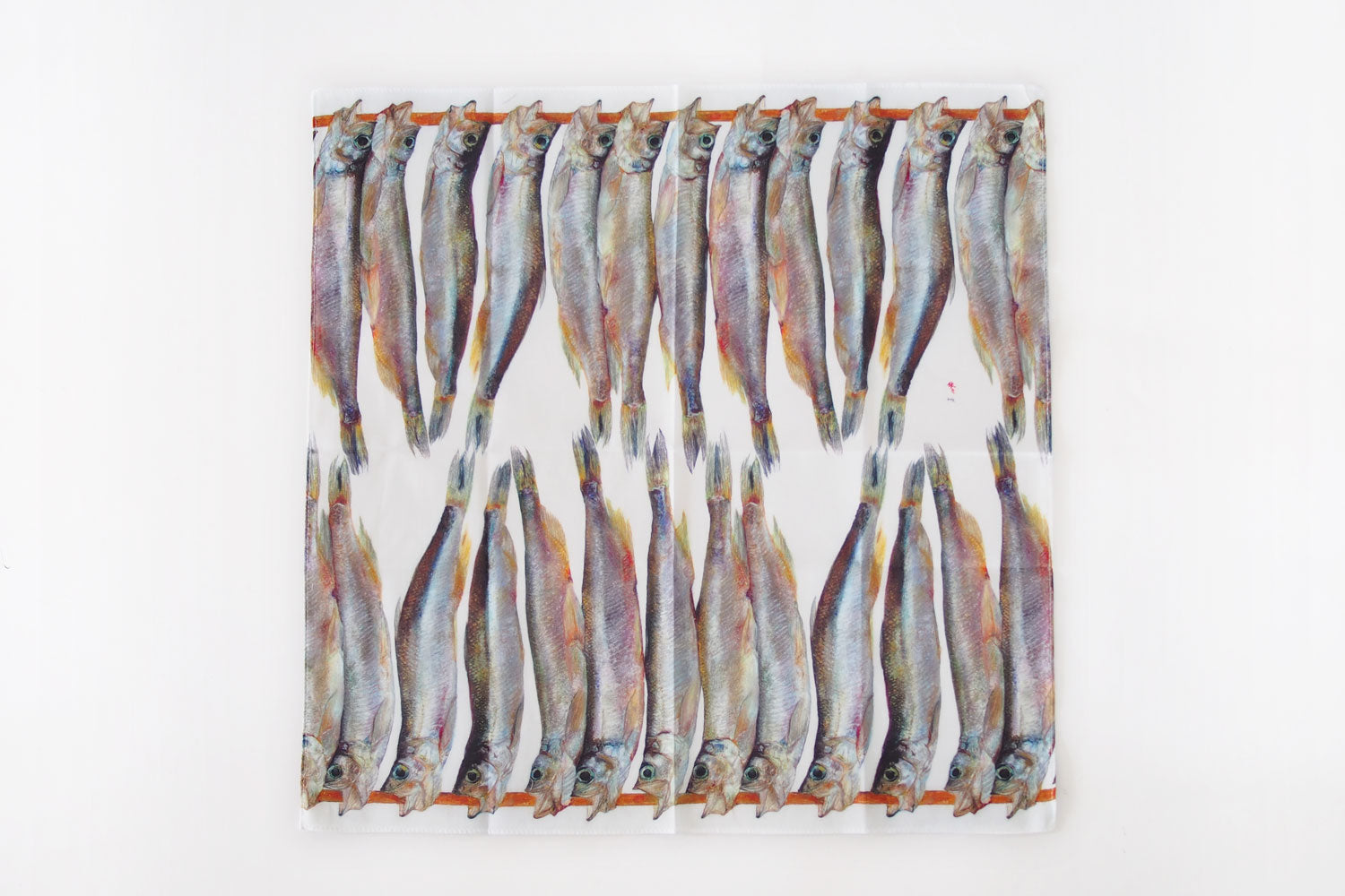 ししゃもハンカチ ／ 加藤休ミ